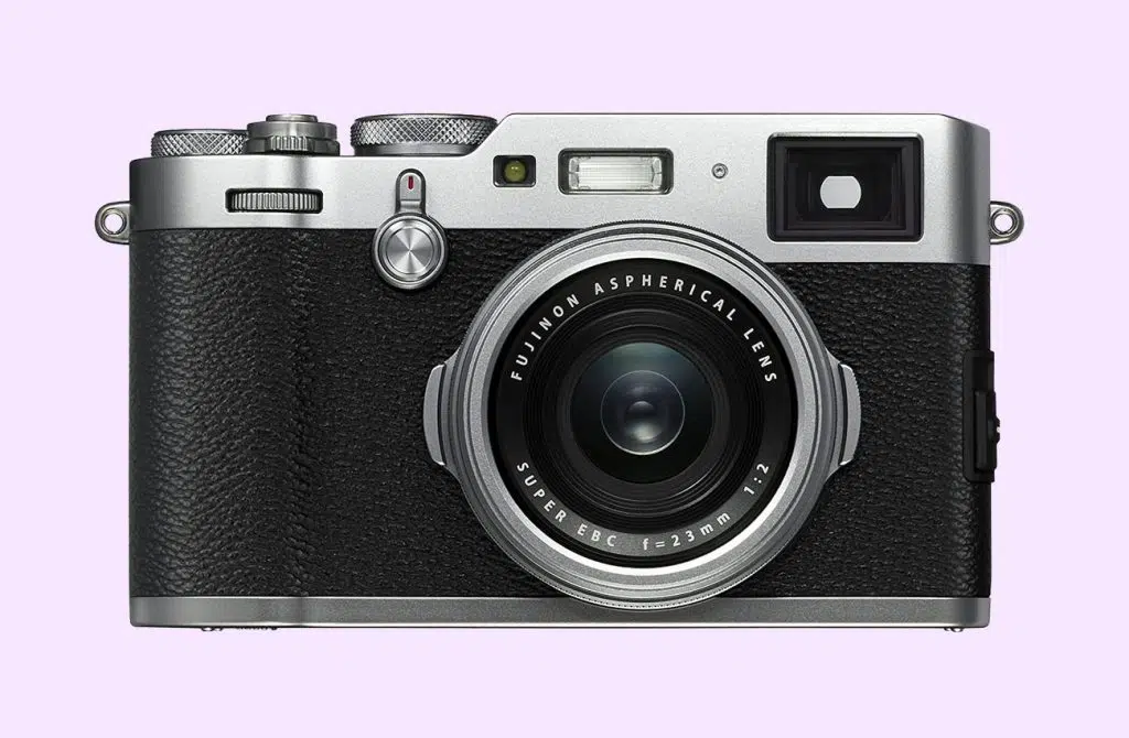 Fujifilm X100F: (best compact camera for professional photographers)
