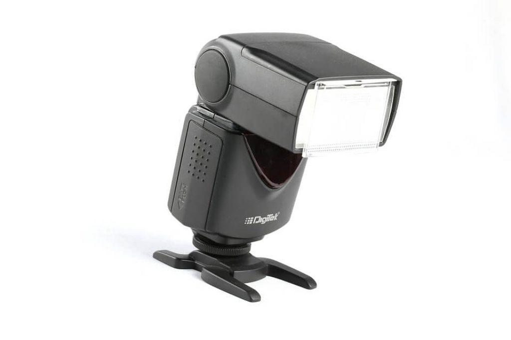 Image 2: Speedlite for canon