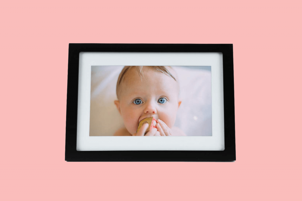 Skylight 10 Inch: (best rated digital picture frame)