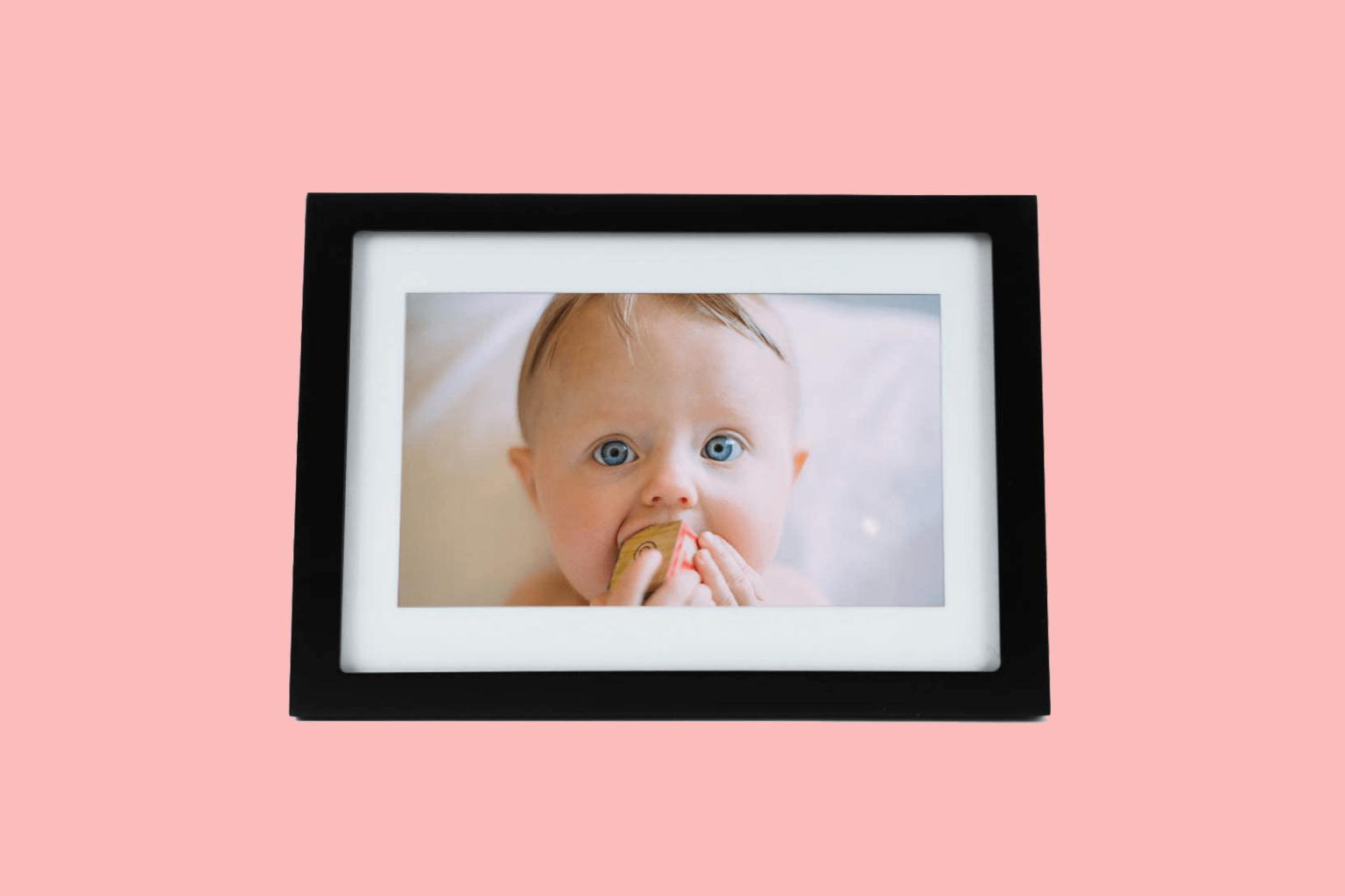 8 Best Digital Picture Frames with WiFi in 2022 [Buying Guide] CameraIO