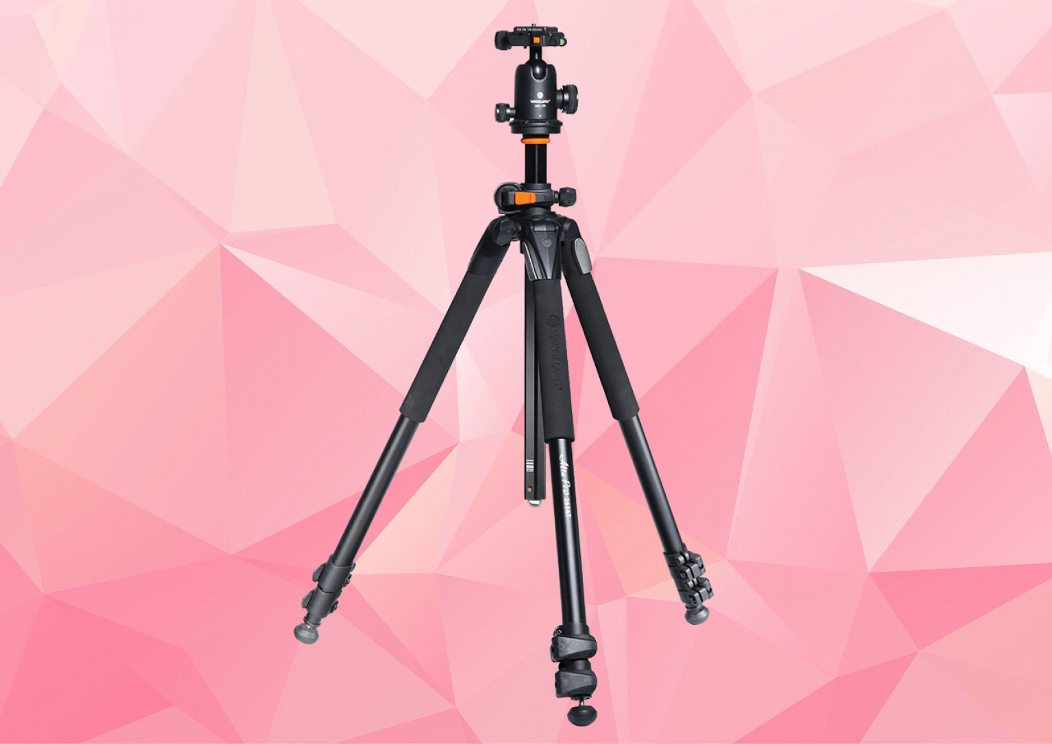7 Best Tripods for Nikon D3300, D3400 & D3500 in 2022 [Buying Guide]