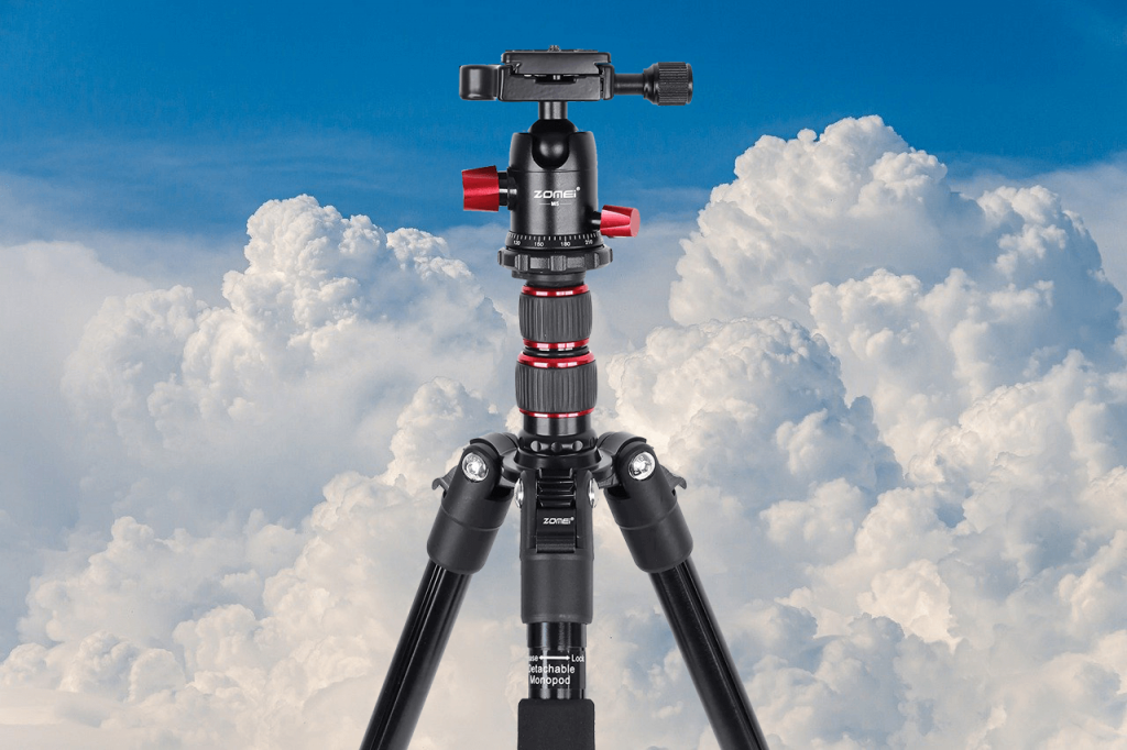 Zomei M5: (best value tripod for product photography)