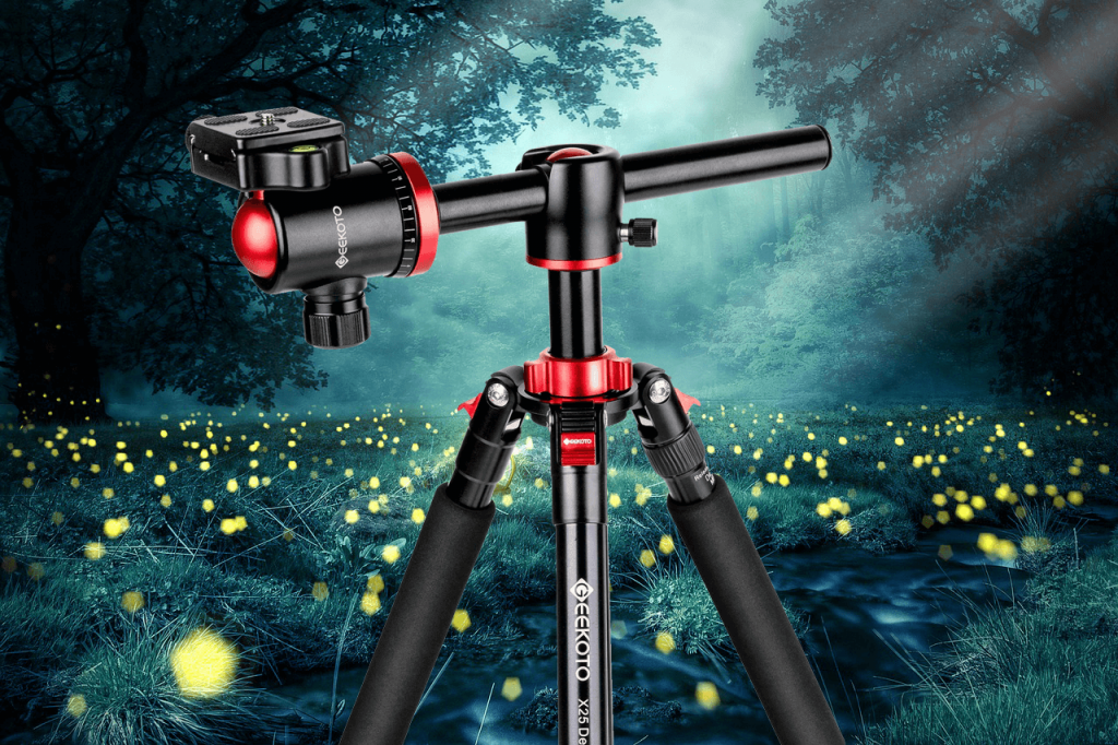 Geekoto 75 Inches (best value tripod for Nikon)