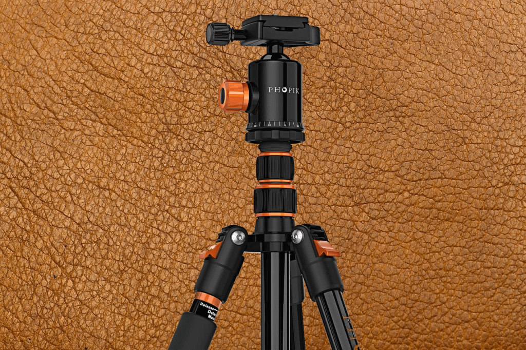 Phopik 77 Inches (best budget tripod for Nikon)