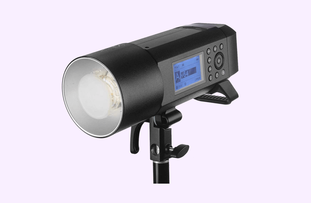 7 Best Strobe Lights for Photography in 2022 [Buying Guide] CameraIO