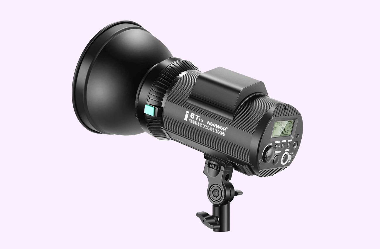 7 Best Strobe Lights for Photography in 2022 [Buying Guide] CameraIO